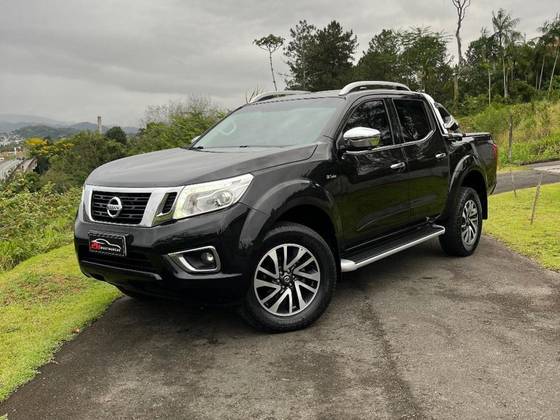 NISSAN FRONTIER 2.3 16V TURBO DIESEL LE CD 4X4 AUTOMÁTICO
